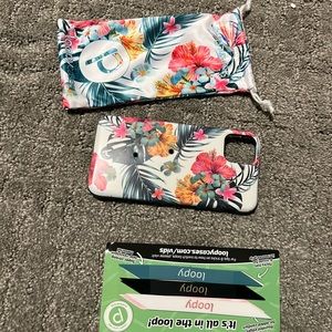 Loopy iPhone 11 Pro Max case - hibiscus